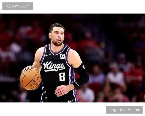 拉文这训练完直接去夜店的穿搭，真当自己是NBA顶薪超模啊？